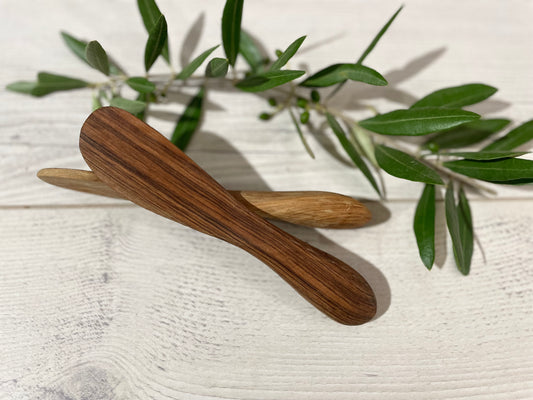 Butter knife